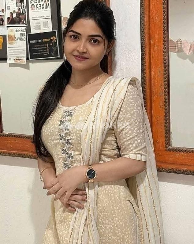 GUWAHATI 🔥🔥 INDEPENDENT COLLEGE GIRLS AND HOUSE WIFE'AVAILABLE