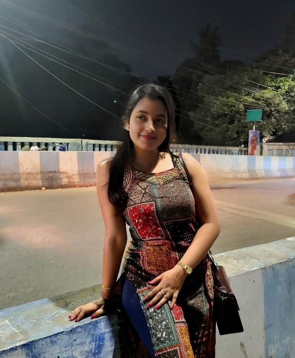 MANALI 1500 UNLIMITED SHOT BESTCOLLAGE GIRLS AND HOUSE WIFE AVAILABLE