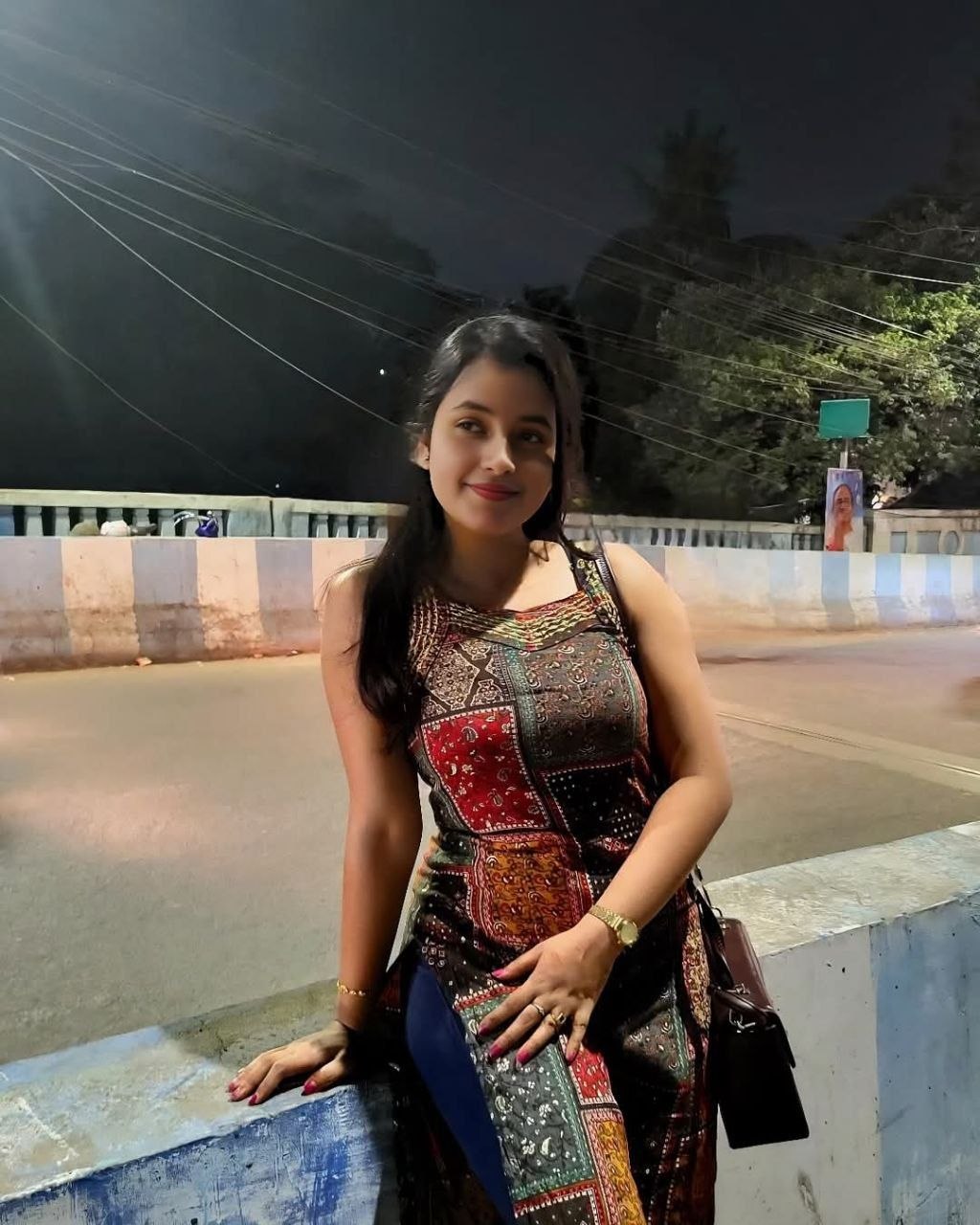 DEIHI BAST CALl GIRLS genuine service only